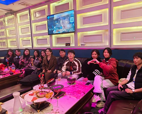 Sales Team Of Vancharli Bags Manufacturer