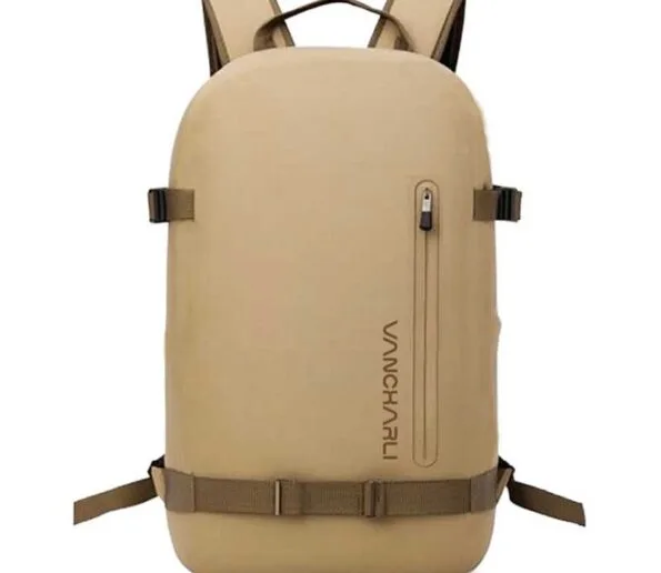 mochila impermeável08 002 595x516