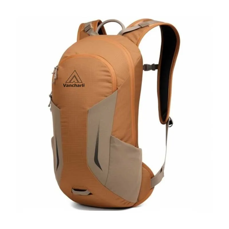 Leichter Trinkrucksack mit Multifunktionsfach
