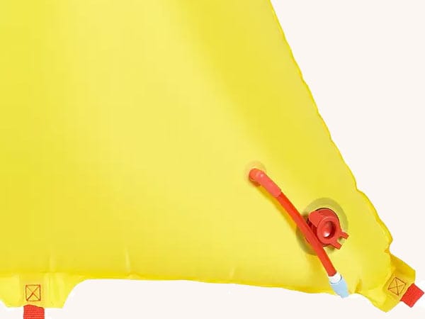 Reinforced Valve Architecture for Air Retention