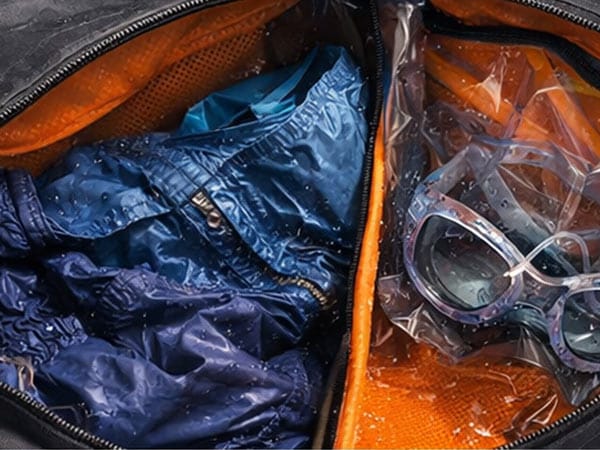 Waterproof Bags for Boating 6 Mixed Storage Needs Dry and Wet Separation
