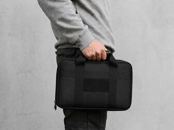 Compact en gemakkelijk mee te nemen ontwerp