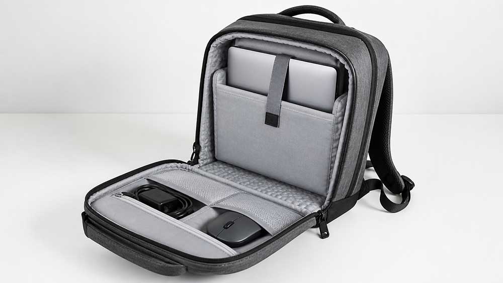 What Tests Should a Laptop Bag Pass Before Bulk Production? 3 Test Laptop Fit and Compartment Protection