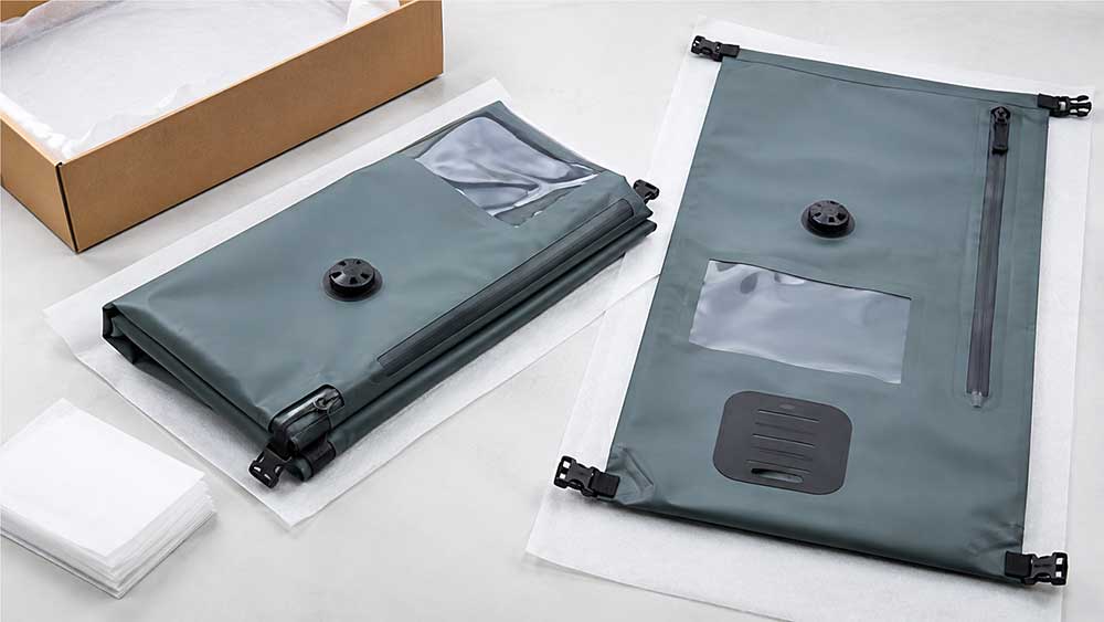 How to Package TPU and PVC Waterproof Bags for Export 3 Fold Larger Dry Bags Only When Necessary